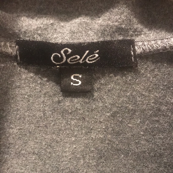Selé gray button up turtleneck top in size small - Picture 5 of 5